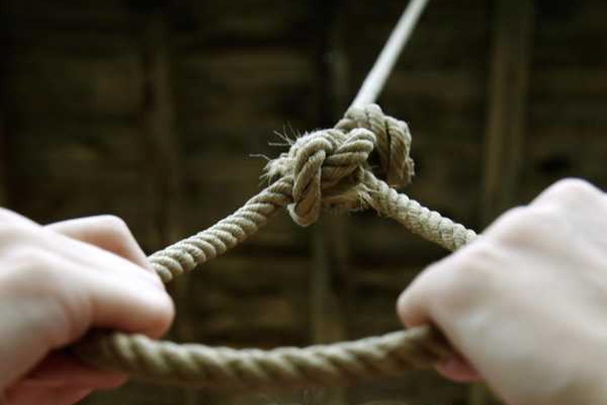 41-летнего мэра Коктебеля нашли повешенным 41-летнего мэра Коктебеля нашли повешенным