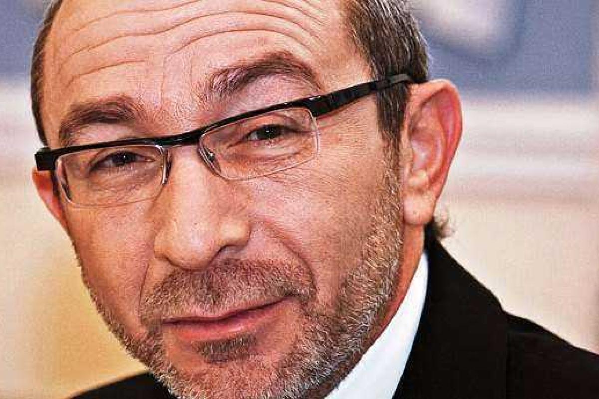 Скандальный Кернес напишет книгу об исцелении после «жизненных неудач» Скандальный Кернес напишет книгу об исцелении после «жизненных неудач»