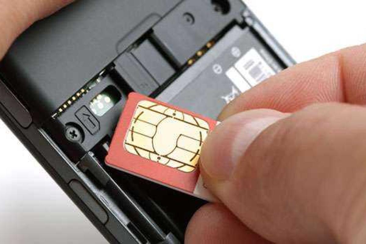 Россиянам разрешат пользоваться не более 10 мобильными номерами