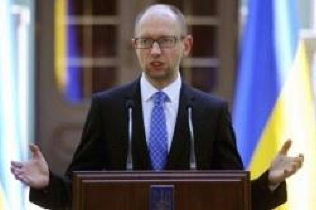 Яценюк заявил, что в Украине дефолта не будет Яценюк заявил, что в Украине дефолта не будет