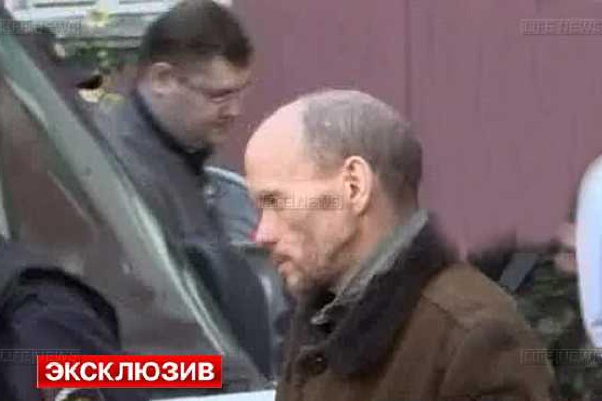 В сети кровавого убийцу шестерых детей сравнили с Лениным В сети кровавого убийцу шестерых детей сравнили с Лениным