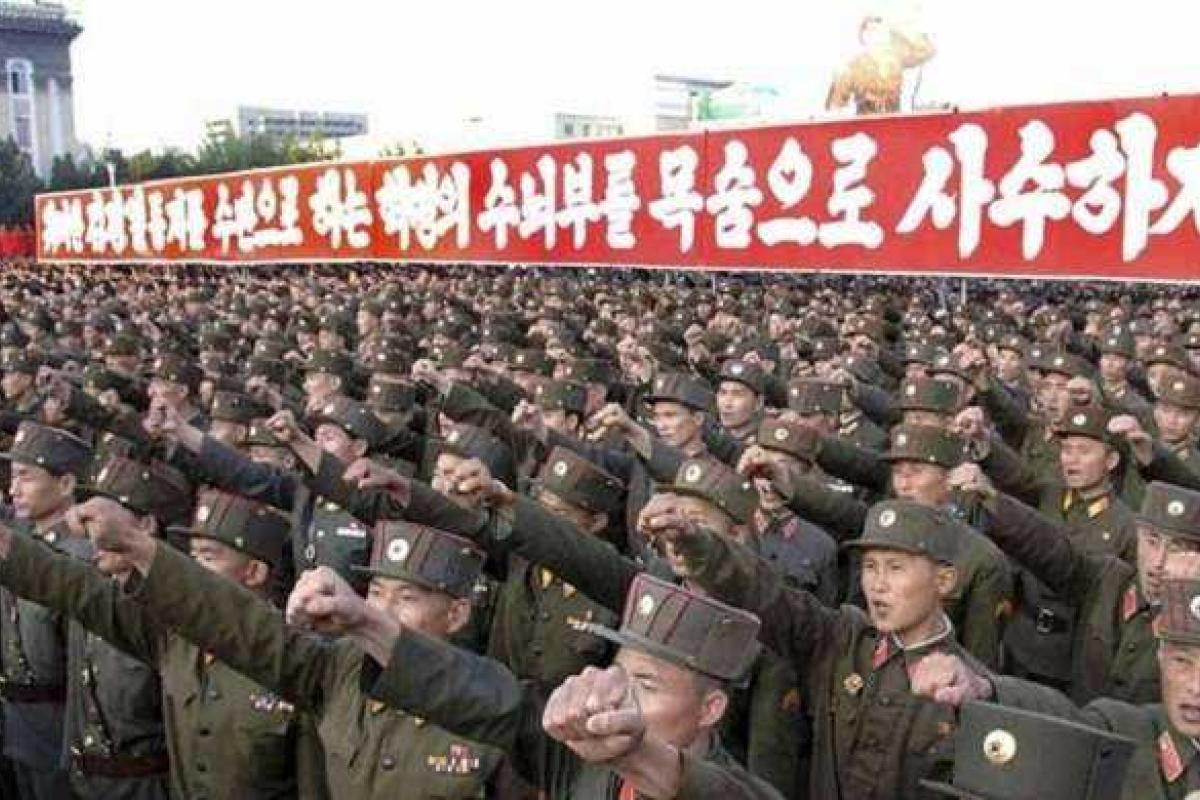 Армия Северной Кореи приведена в полную боевую готовность Армия Северной Кореи приведена в полную боевую готовность