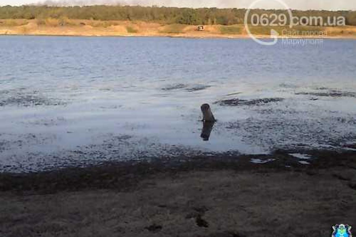 В Мариуполе в речке нашли часть снаряда от «Урагана»