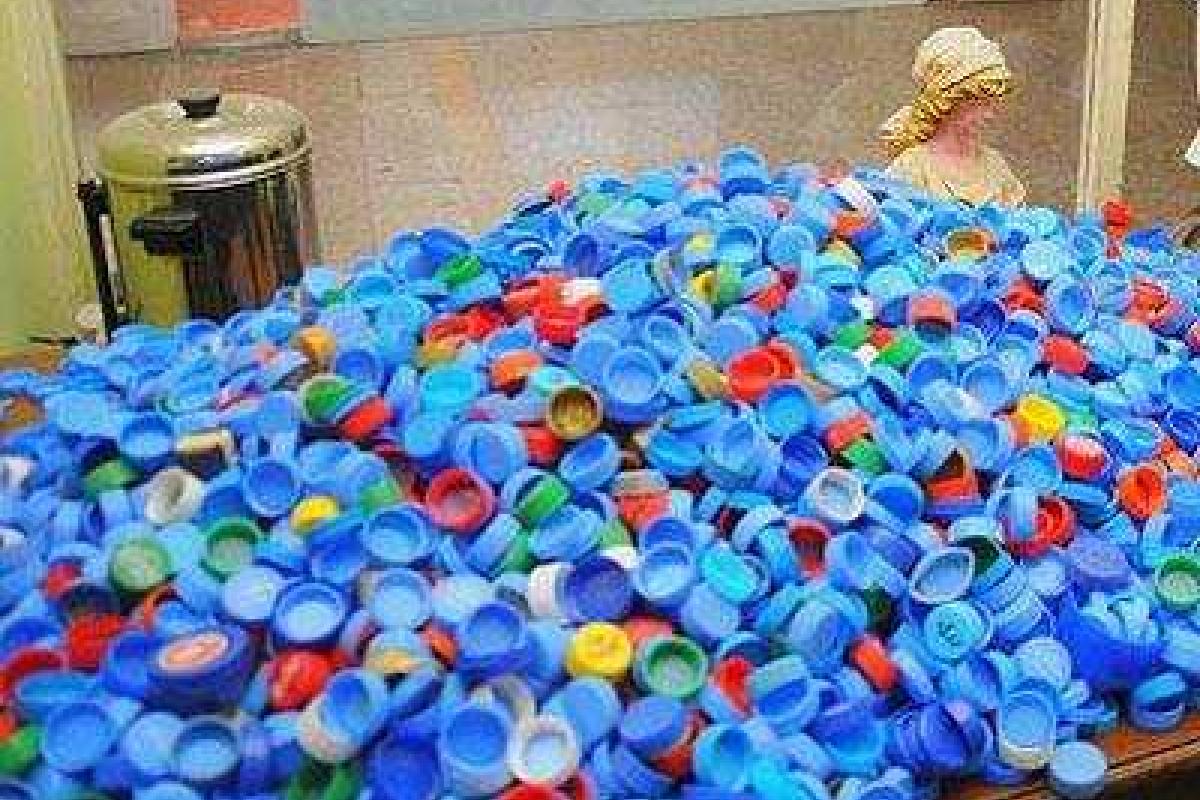 "Сдай крышечку - помоги бойцу" - акция, которая набирает обороты в Украине