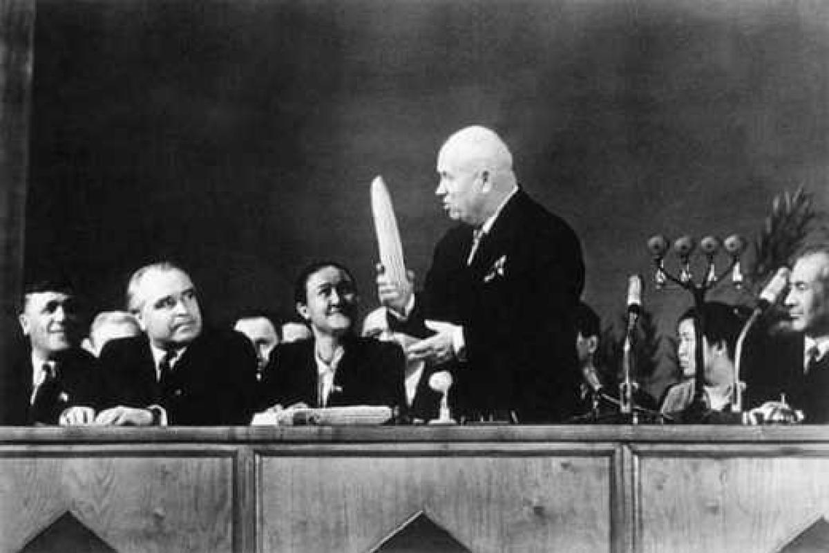 Л. Кравчук рассказал, как на самом деле Крым оказался в составе Украины Л. Кравчук рассказал, как на самом деле Крым оказался в составе Украины