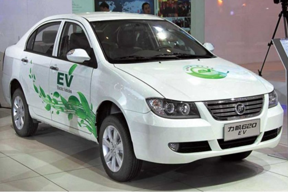 Китайские автопроизводители планируют совершить революцию в области электромобилестроения Китайские автопроизводители планируют совершить революцию в области электромобилестроения