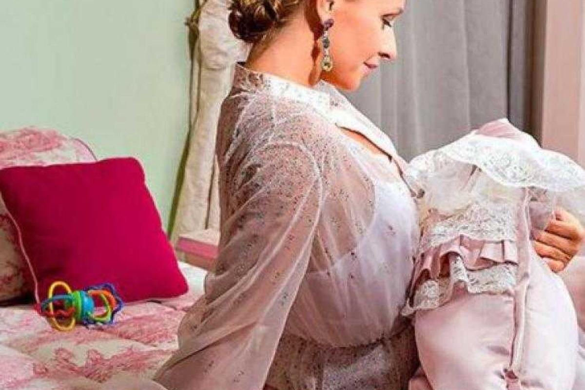 Навка и Песков устроили дочери праздник на Сицилии 