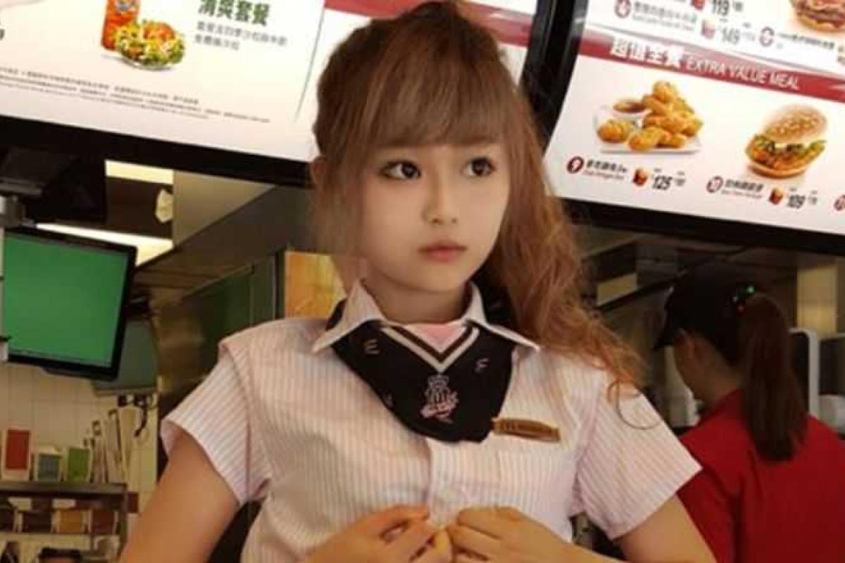 В тайваньском «Макдональдсе» работает неземной красоты девушка В тайваньском «Макдональдсе» работает неземной красоты девушка