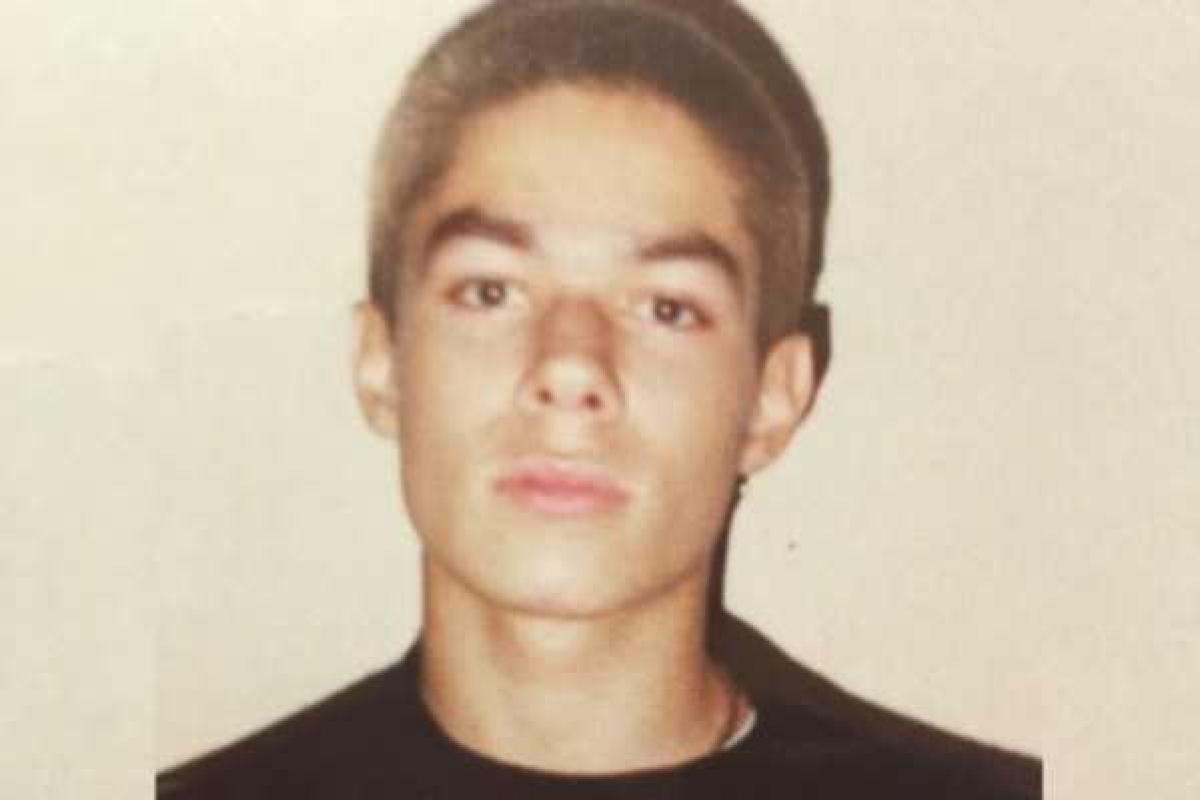 Стас Пьеха показал архивный снимок и нарвался на комплименты Стас Пьеха показал архивный снимок и нарвался на комплименты