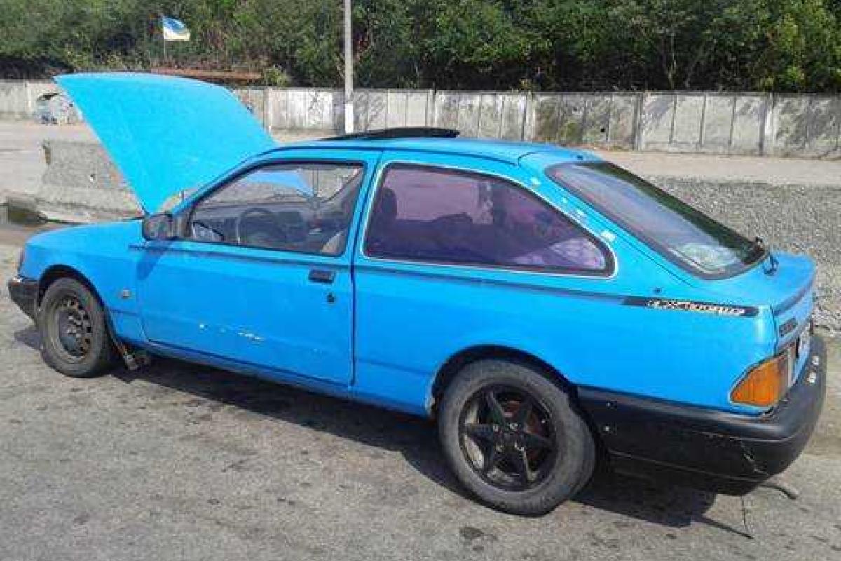 На Киевщине ГАИ задержала находящийся в розыске "Форд" На Киевщине ГАИ задержала находящийся в розыске "Форд"