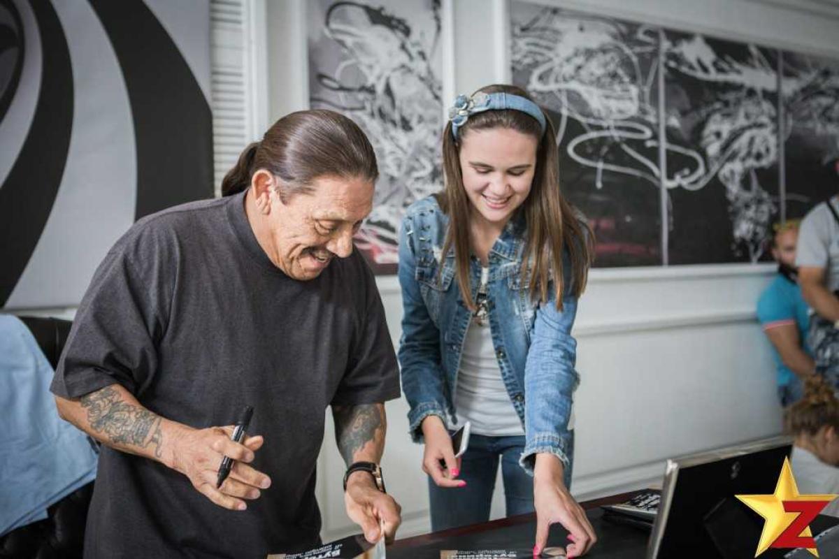 Голливудский актер хочет жениться на 13-летней россиянке Голливудский актер хочет жениться на 13-летней россиянке