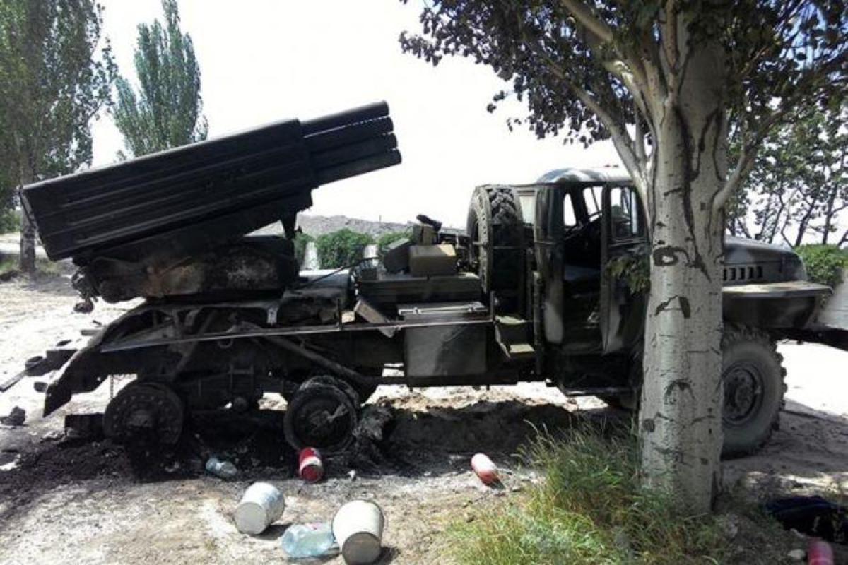 Террористы из танка обстреляли пос. Невельское, ранив при этом троих мирных жителей, - АТЦ