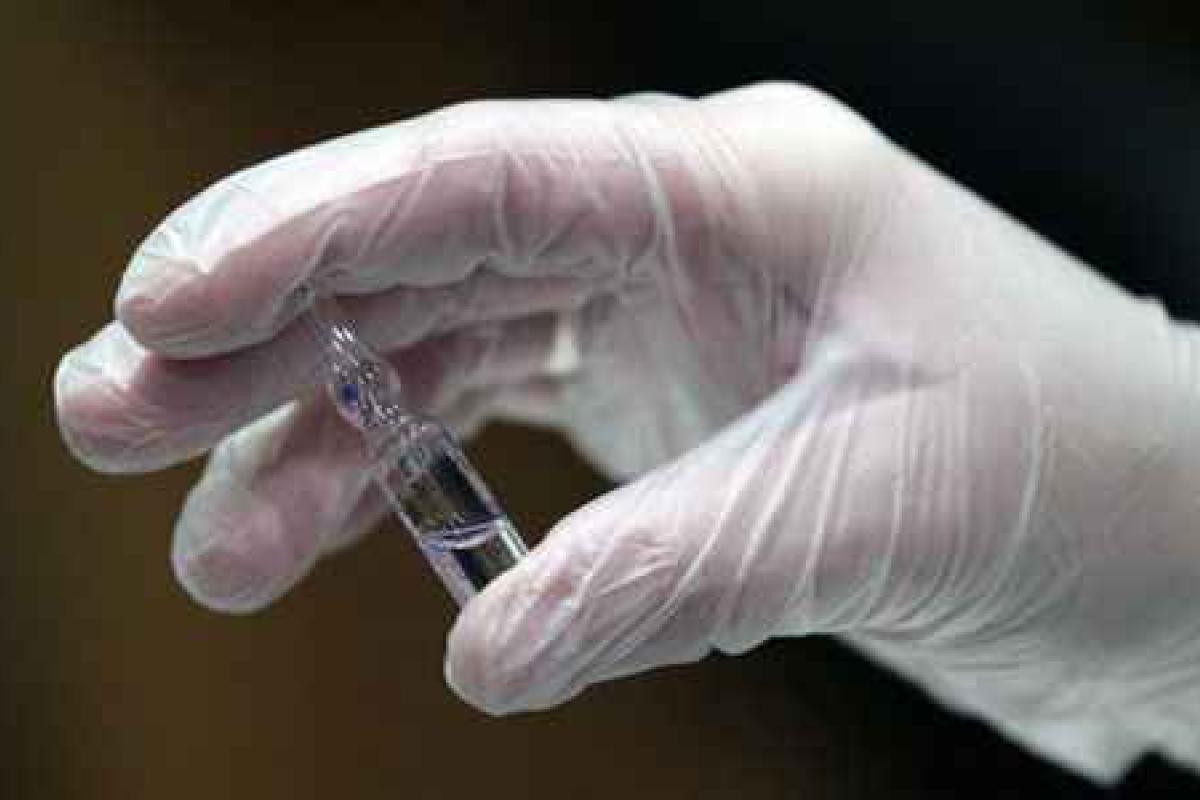 Медицина в РФ: Пять тысяч рублей за то, чтобы ампулы открыли при тебе и ты был уверен, что лекарство не украдут Медицина в РФ: Пять тысяч рублей за то, чтобы ампулы открыли при тебе и ты был уверен, что лекарство не украдут