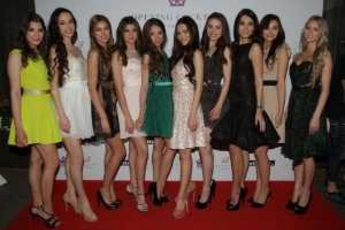 За титул "Мисс Украина-2015" будут бороться две красотки с Донбасса За титул "Мисс Украина-2015" будут бороться две красотки с Донбасса