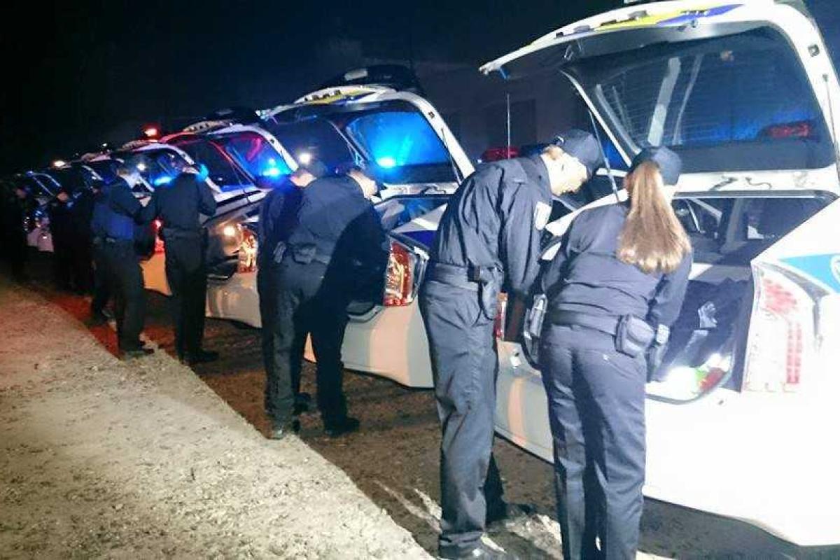 В первое дежурство харьковские копы "довели" водителя до сердечного приступа
