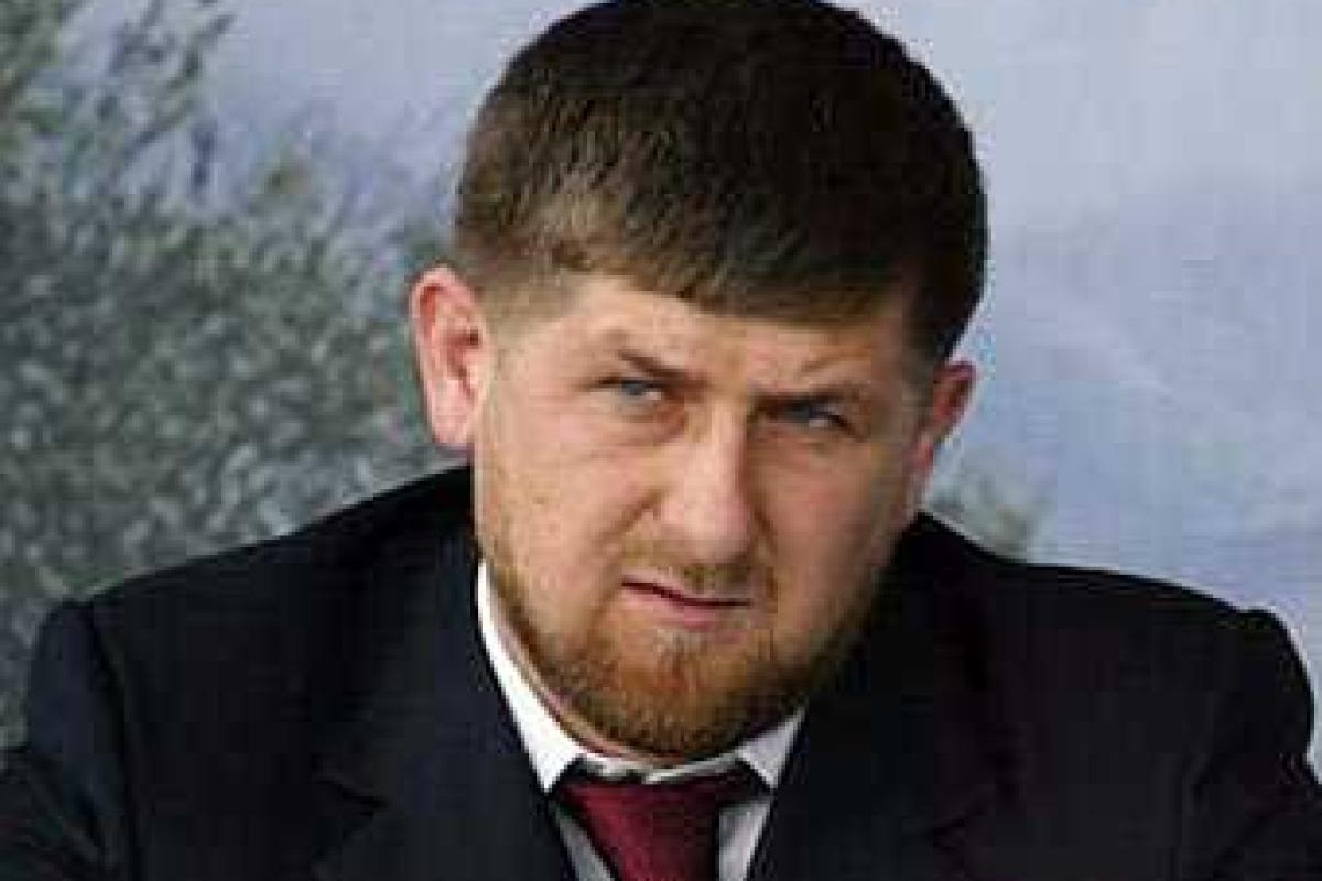 Кадыров жалеет, что Россия будет «бомбить сирийские кварталы» только с воздуха Кадыров жалеет, что Россия будет «бомбить сирийские кварталы» только с воздуха