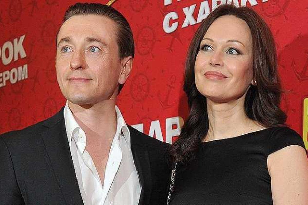 Бывшая жена Сергея Безрукова извинилась перед своим первым мужем