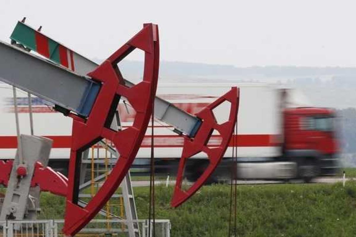 Эксперты ожидают крупнейший спад добычи нефти Эксперты ожидают крупнейший спад добычи нефти