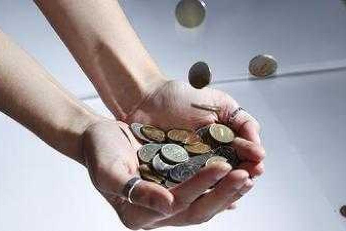 Россияне стремительно беднеют на фоне сирийского спектакля Россияне стремительно беднеют на фоне сирийского спектакля