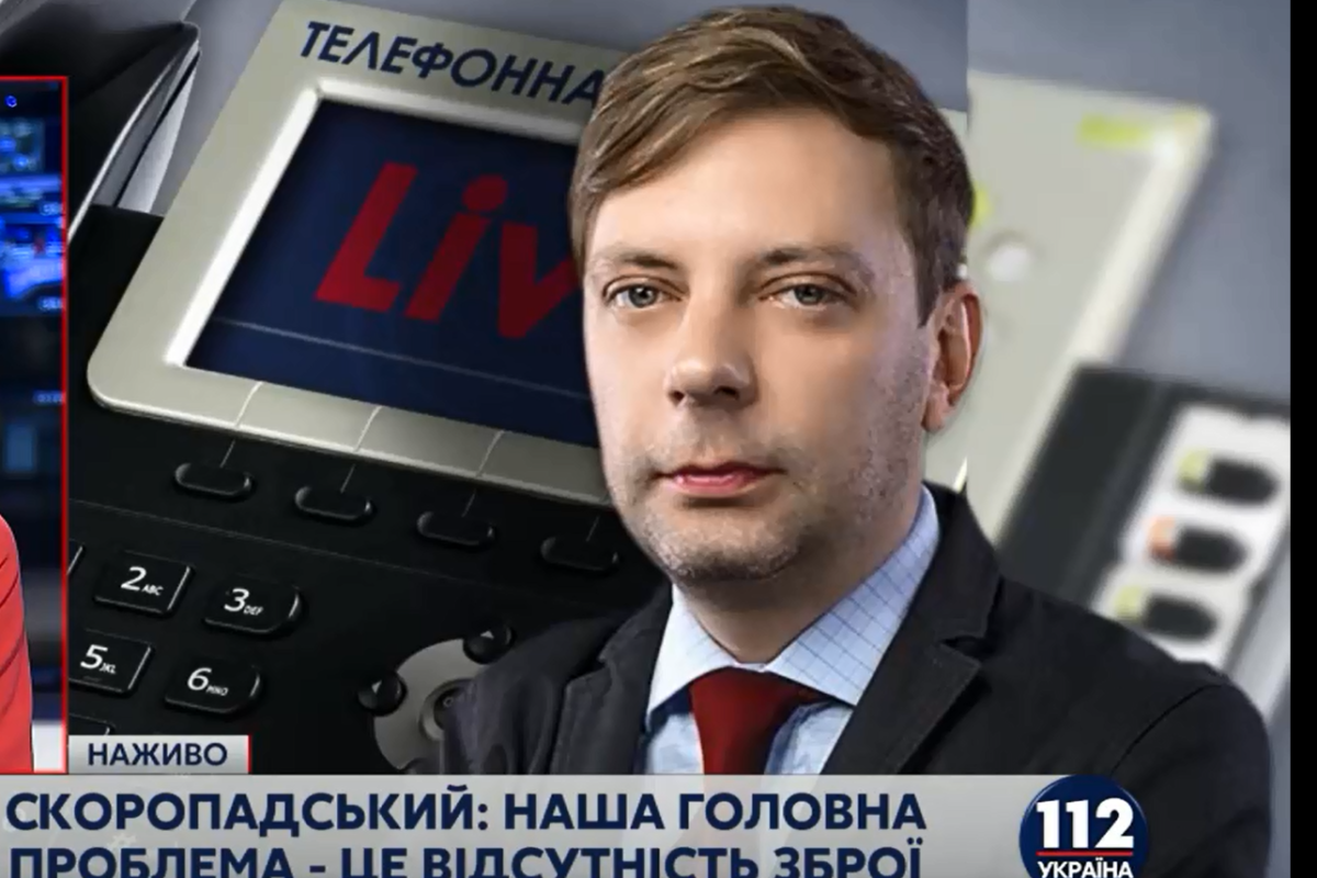 Представители ПС на админгранице с Крымом остановили первый грузовик Представители ПС на админгранице с Крымом остановили первый грузовик