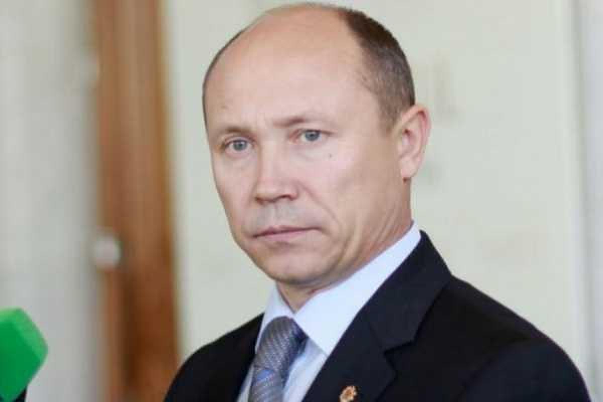 Премьер-министр Молдовы в 17:00 встретится с протестующими в Кишиневе Премьер-министр Молдовы в 17:00 встретится с протестующими в Кишиневе