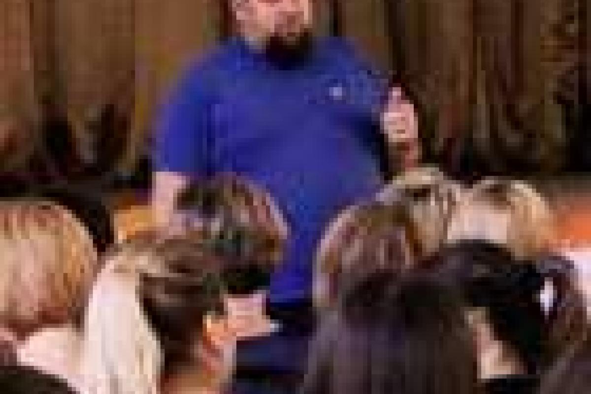 В Горловке студенты напишут курсовые работы по книге автора "Я дрался в Новороссии!" В Горловке студенты напишут курсовые работы по книге автора "Я дрался в Новороссии!"