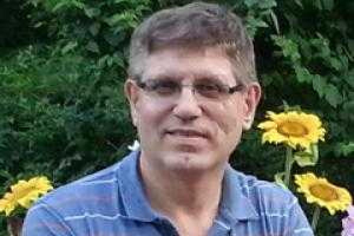 У "свободовца" обнаружили коробку с пистолетом и патронами