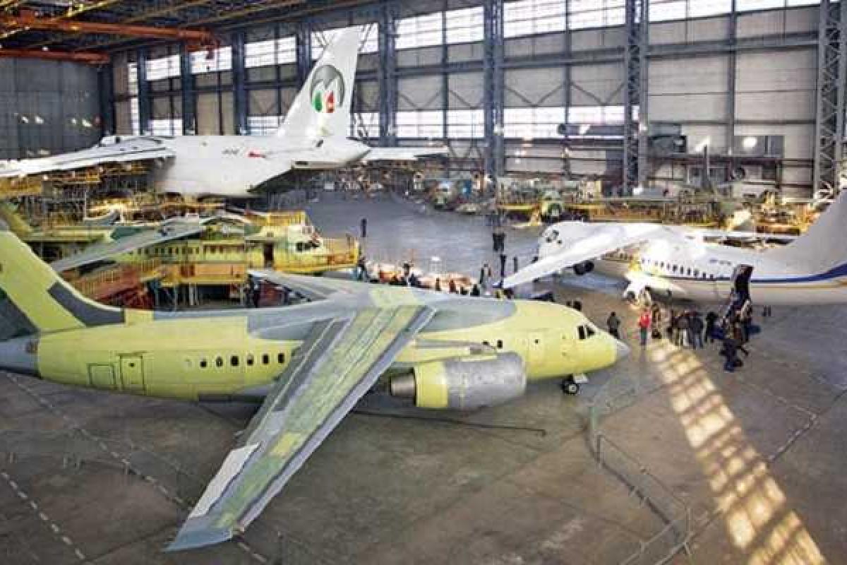 "Антонов" запустил производство нового транспортного самолета "Антонов" запустил производство нового транспортного самолета