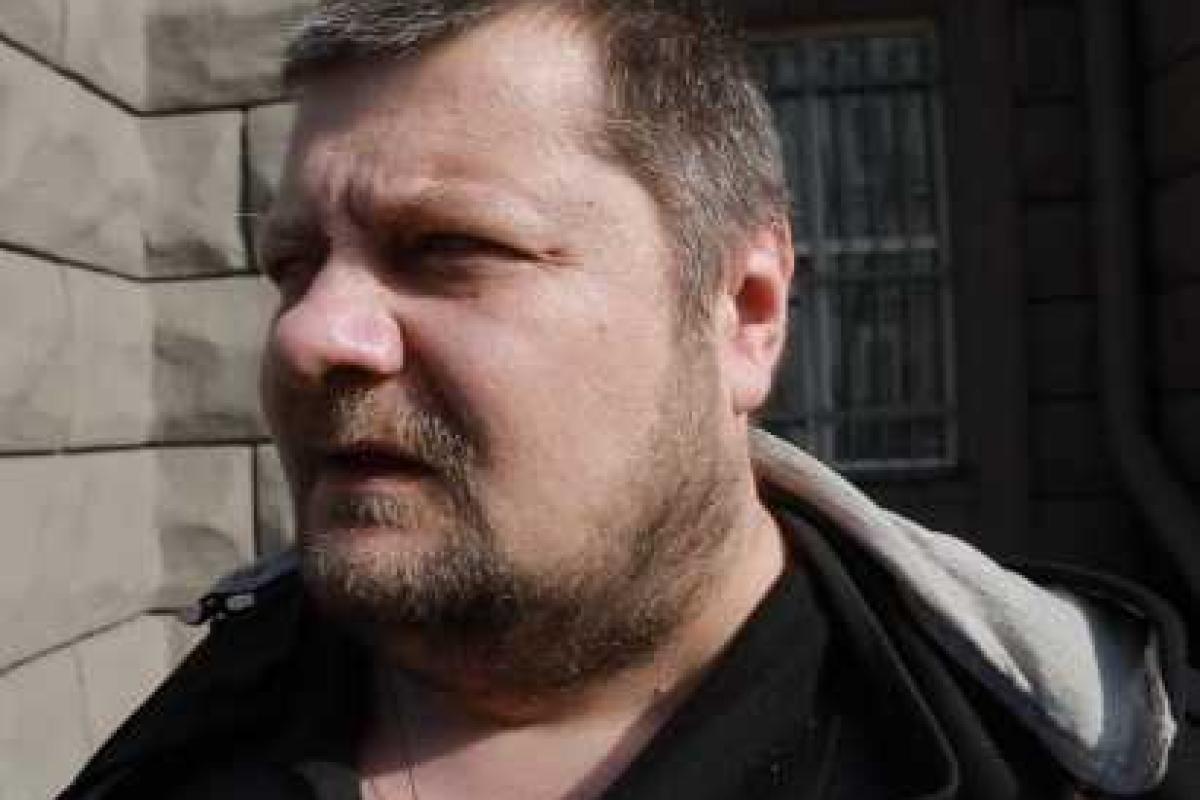 Мосийчук заявил, что не прекращал голодовку: начнет есть, когда ослабнет 