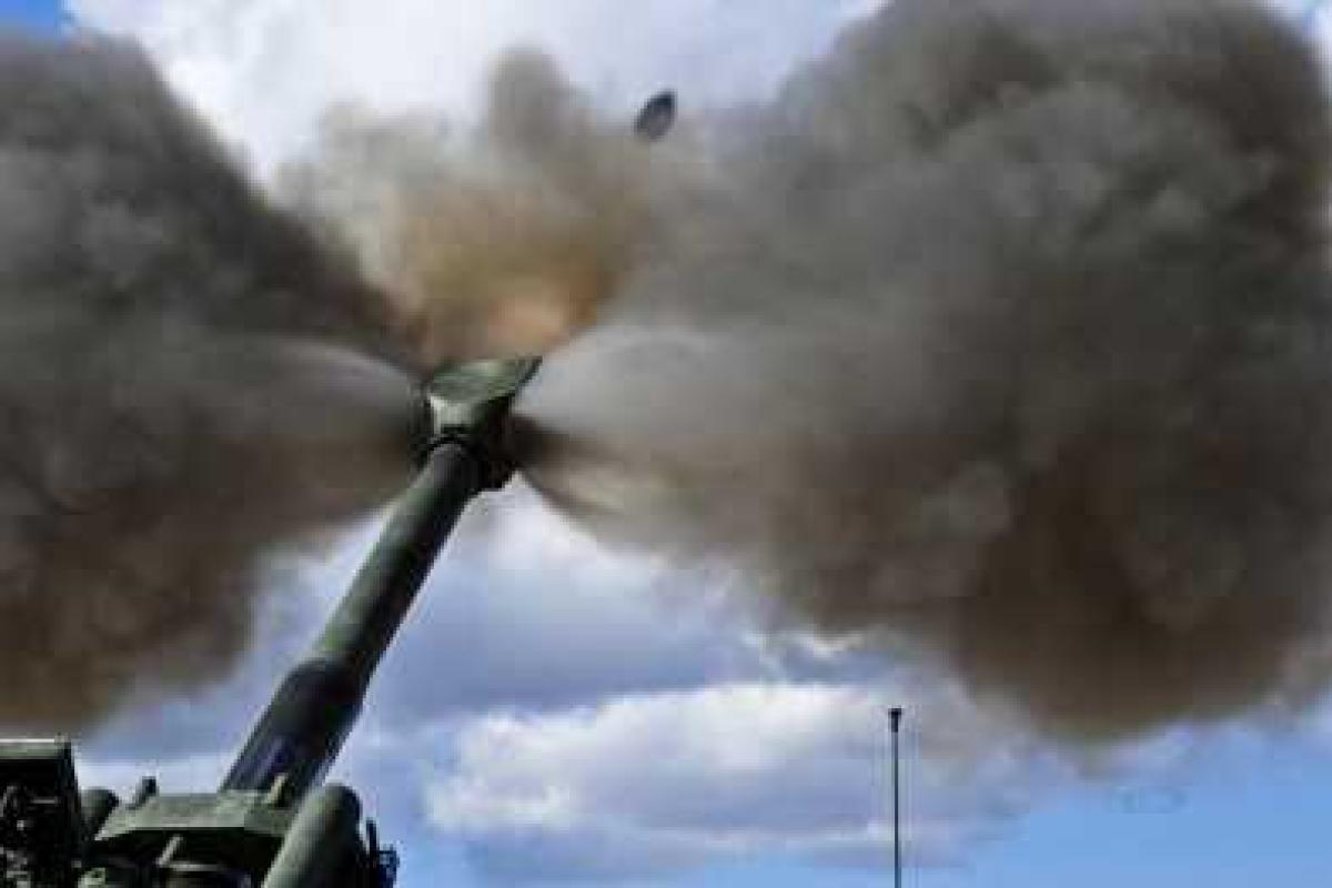 Жителей Мариуполя попросили не волноваться из-за стрельбы Жителей Мариуполя попросили не волноваться из-за стрельбы