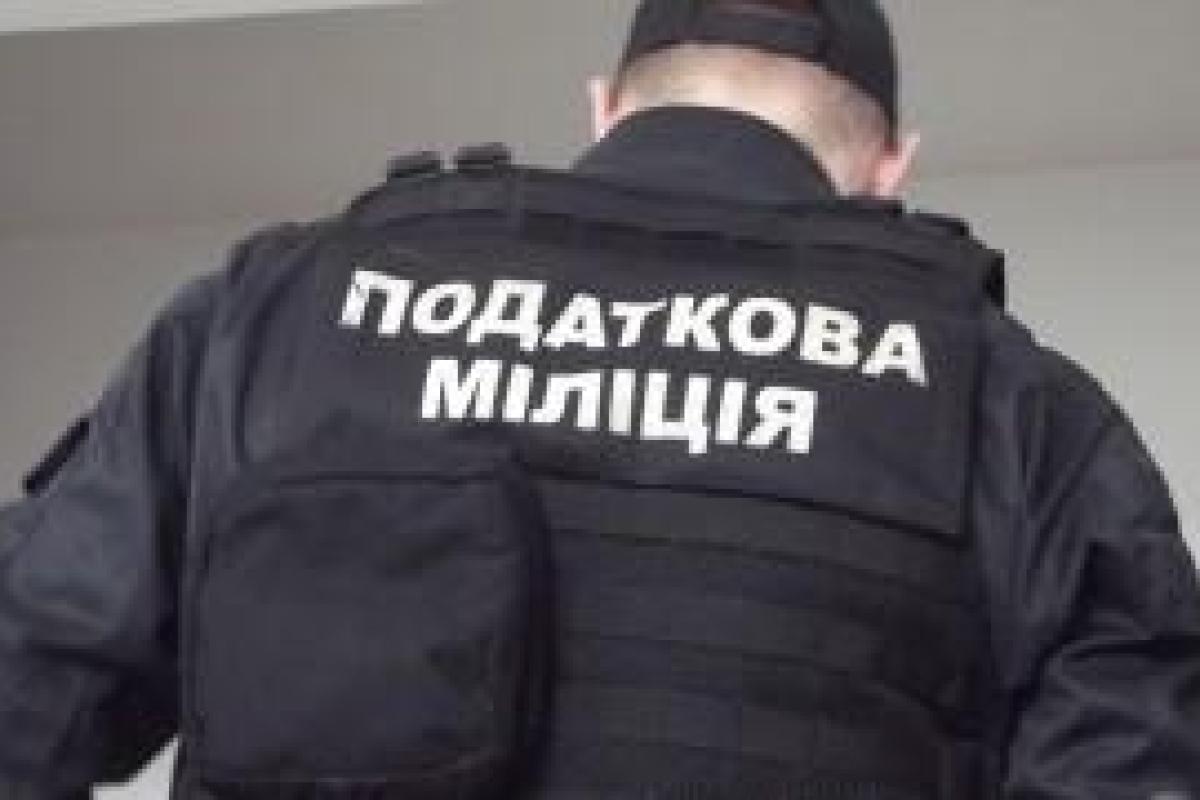 Украинцы не должны кормить 55 000 сотрудников налоговой инспекции, - нардеп