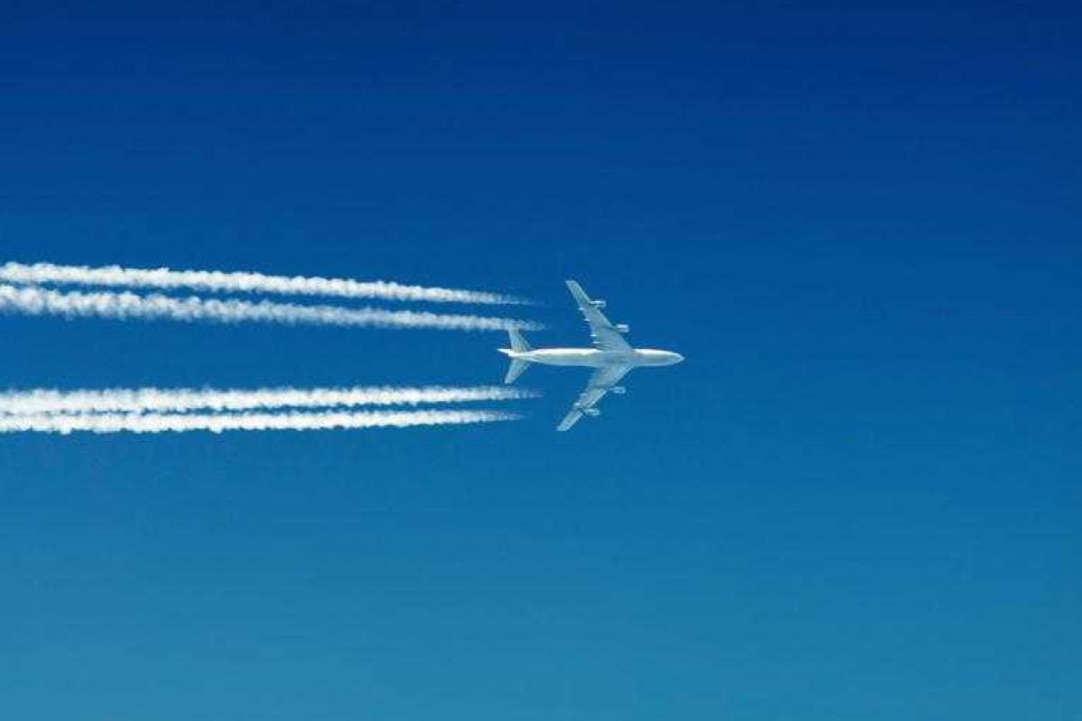 Украина закрыла небо для российских самолетов, летящих в Сирию Украина закрыла небо для российских самолетов, летящих в Сирию