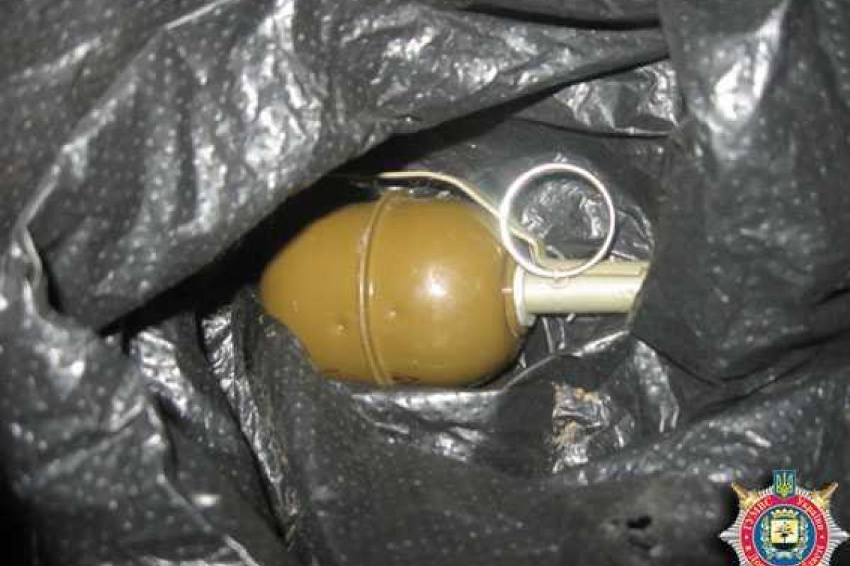 У жителя Артемовска, который подорвал родственника, нашли еще один боеприпас У жителя Артемовска, который подорвал родственника, нашли еще один боеприпас