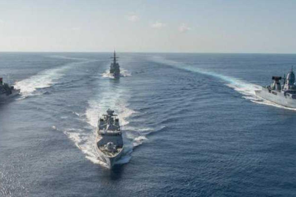 РФ направила боевые корабли к Мариуполю РФ направила боевые корабли к Мариуполю