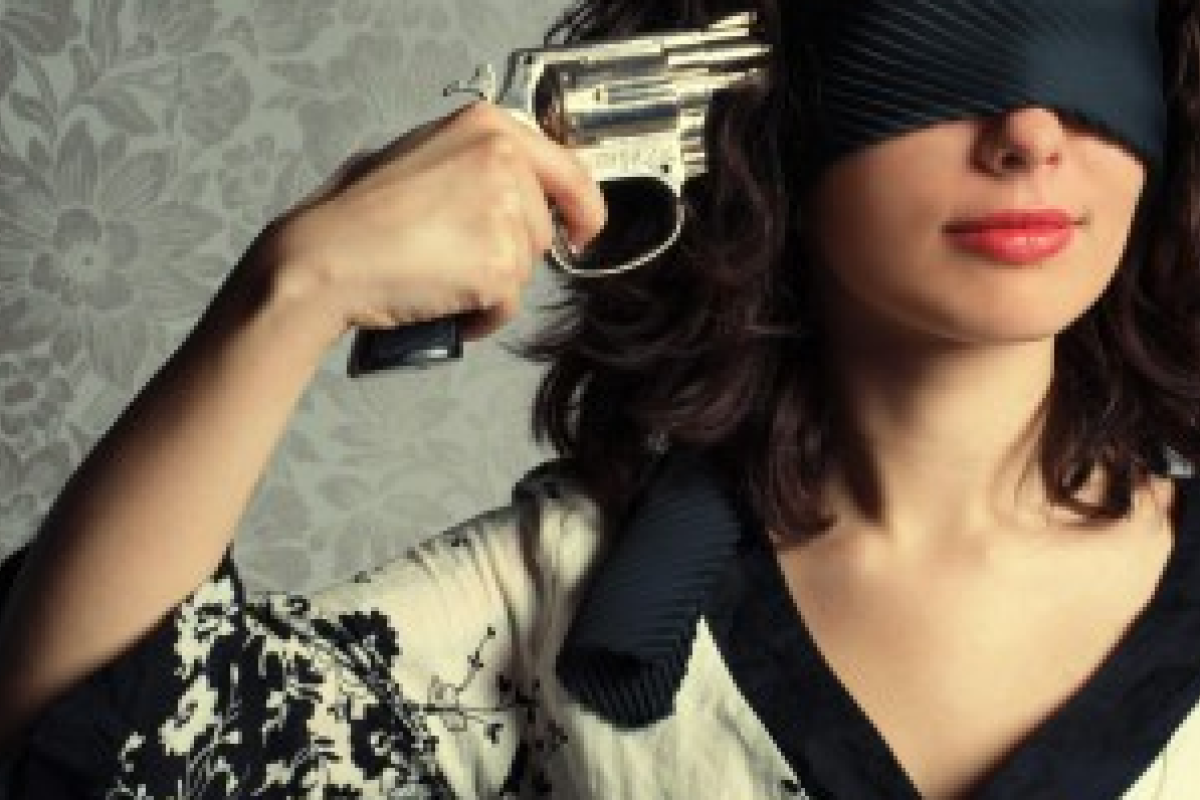 Выстрелившая себе в голову австрийка предстала перед судом Выстрелившая себе в голову австрийка предстала перед судом