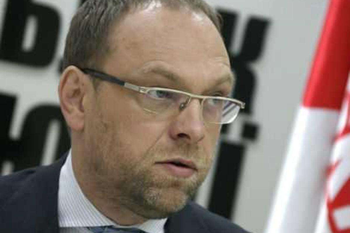 Депутаты от "Батькивщины" не проголосовали за проект об организации местных выборов из-за "манипуляций" Депутаты от "Батькивщины" не проголосовали за проект об организации местных выборов из-за "манипуляций"
