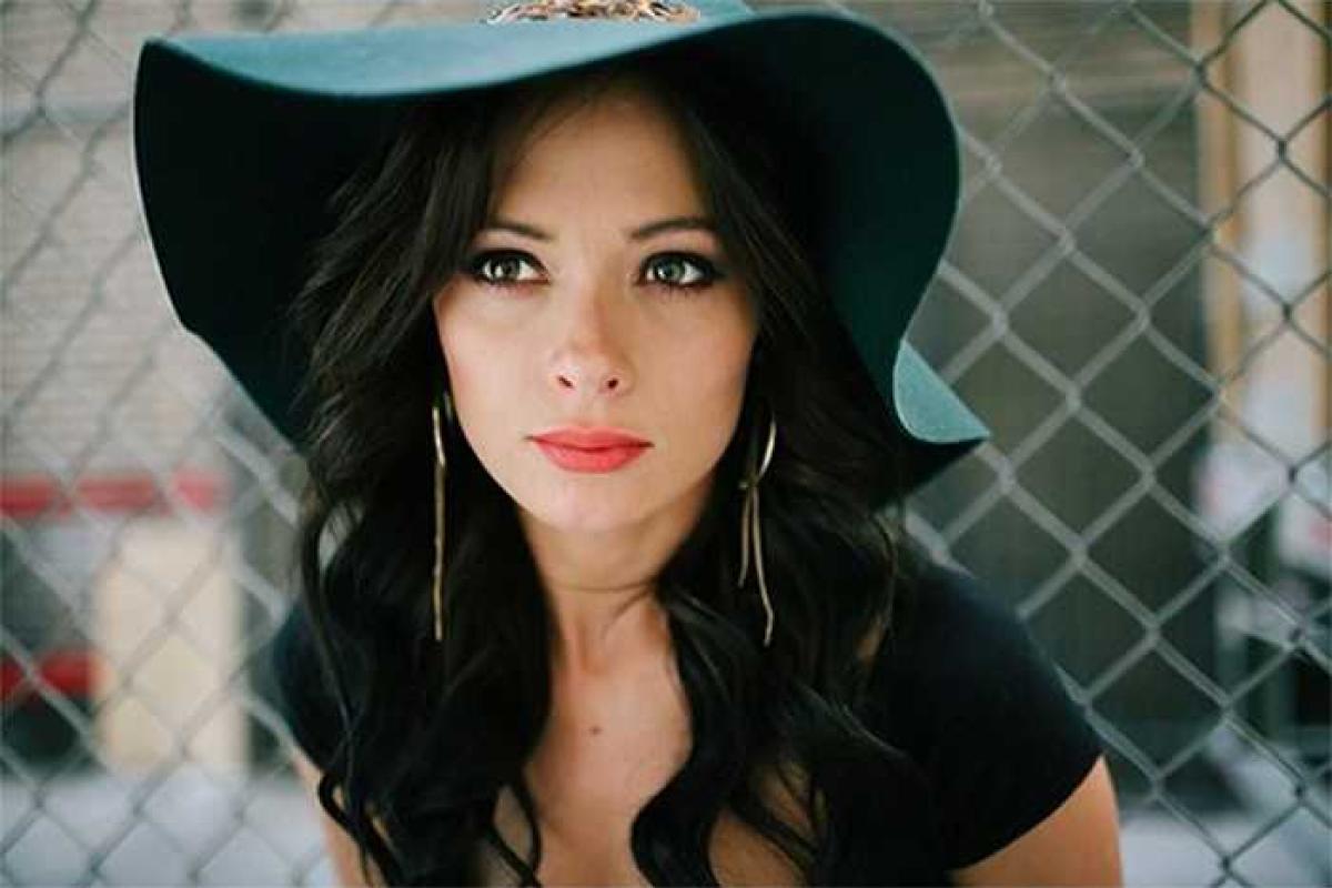 Возлюбленная Джима Керри покончила с собой Возлюбленная Джима Керри покончила с собой