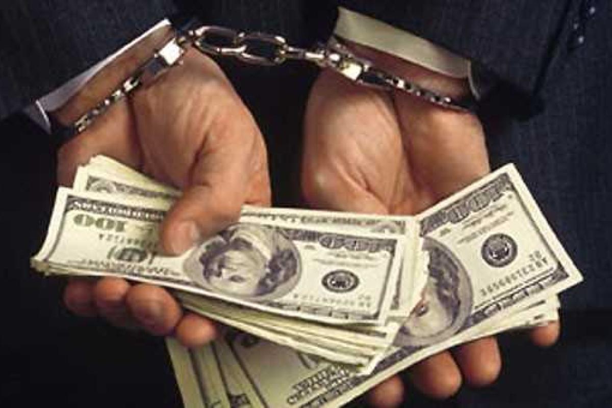 Прокуратура нашла ряд хищений в КГГА: 10 подозреваемых, 5 из них в розыске Прокуратура нашла ряд хищений в КГГА: 10 подозреваемых, 5 из них в розыске