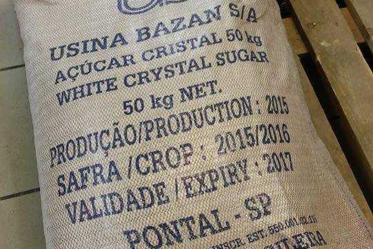 В Горловку привезли сахар из Бразилии В Горловку привезли сахар из Бразилии