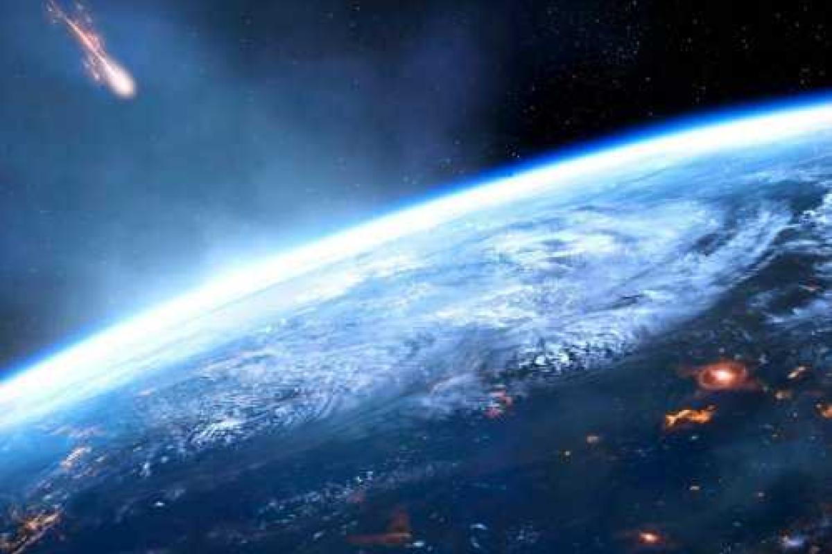 В Уругвае метеорит упал на крышу дома В Уругвае метеорит упал на крышу дома