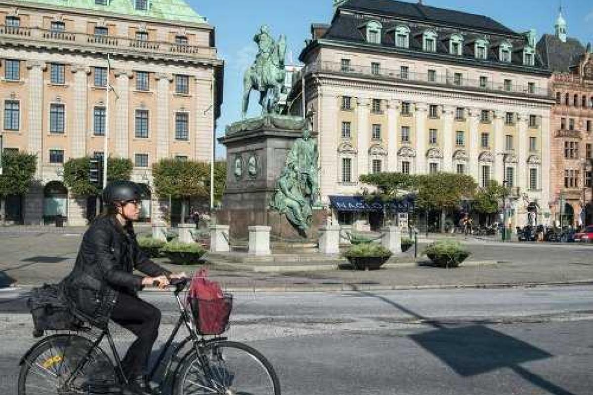 Первый в мире центр помощи изнасилованным мужчинам открылся в Швеции Первый в мире центр помощи изнасилованным мужчинам открылся в Швеции