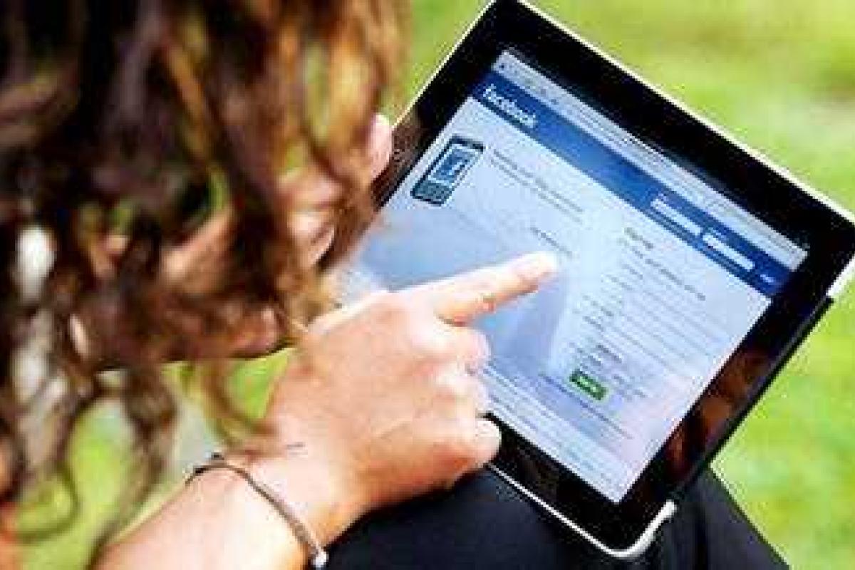 В Великобритании утонул маленький мальчик, пока его мама читала ленту Facebook В Великобритании утонул маленький мальчик, пока его мама читала ленту Facebook