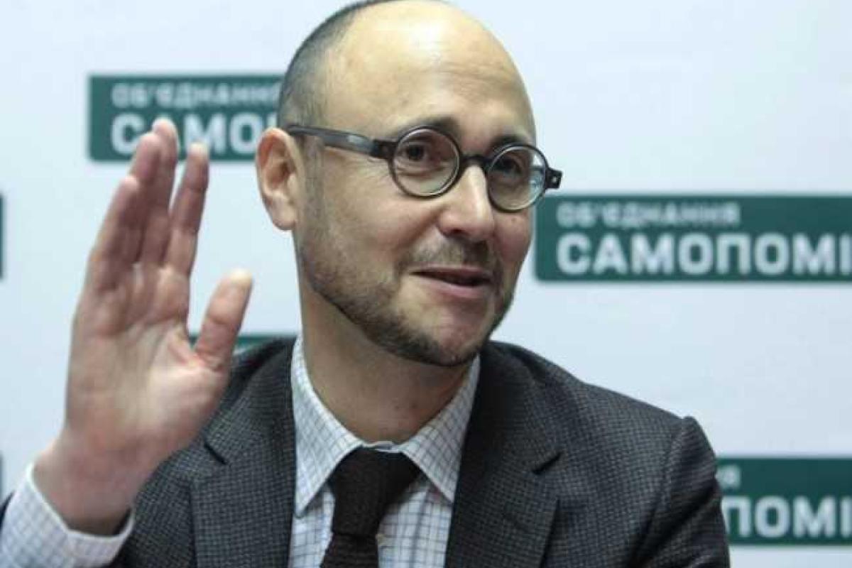 Нардеп Лещенко подозревает, что лидер «Самопомощи» Садовый увидел в Гусовском конкурента