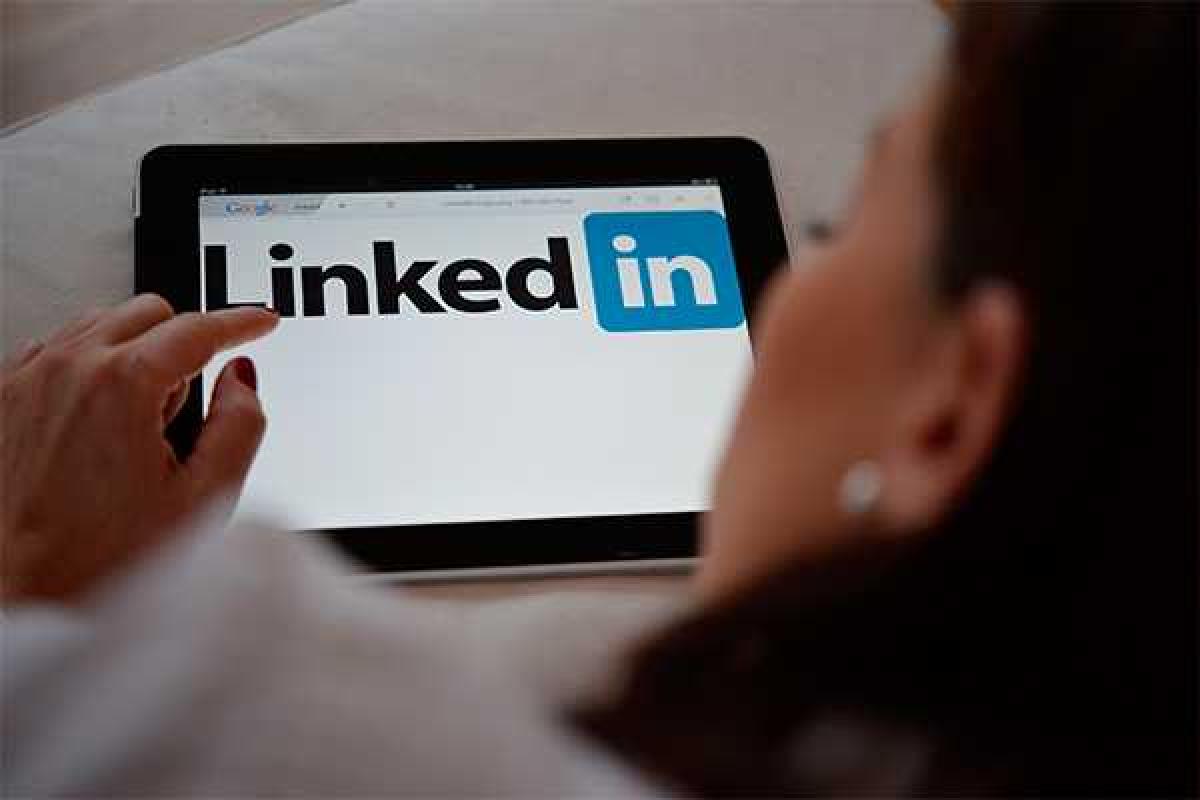 Соцсеть LinkedIn выплатит пользователям $13 млн