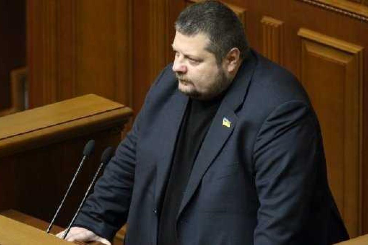 В квартире жены Мосийчука начался вечерний обыск