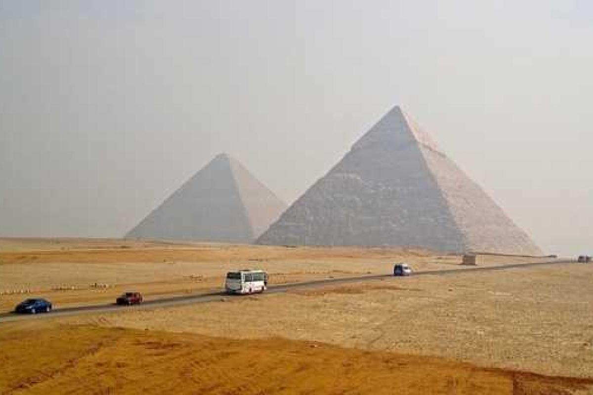 Египетские пирамиды просканируют космическими лучами Египетские пирамиды просканируют космическими лучами