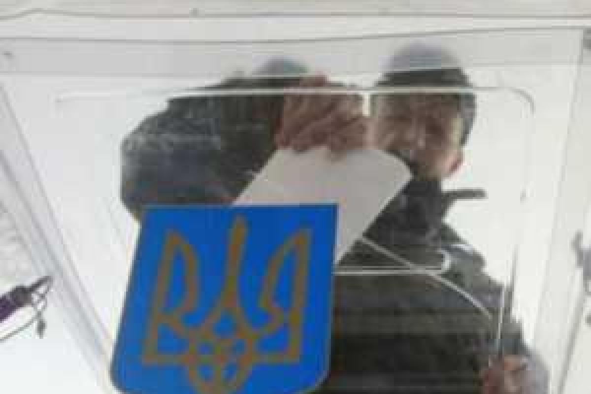 В Украине станет меньше партий, - Карасев