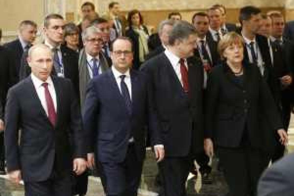 Российские СМИ: "нормандская четверка" не будет ничего подписывать из-за якобы отсутствия главарей "ДНР" и "ЛНР" Российские СМИ: "нормандская четверка" не будет ничего подписывать из-за якобы отсутствия главарей "ДНР" и "ЛНР"