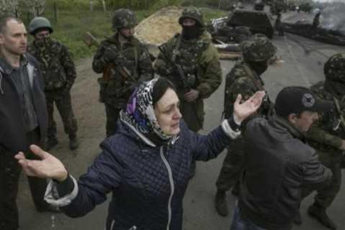 Жители Донбасса разочаровались в "ЛДНР": голодно, холодно, страшно Жители Донбасса разочаровались в "ЛДНР": голодно, холодно, страшно