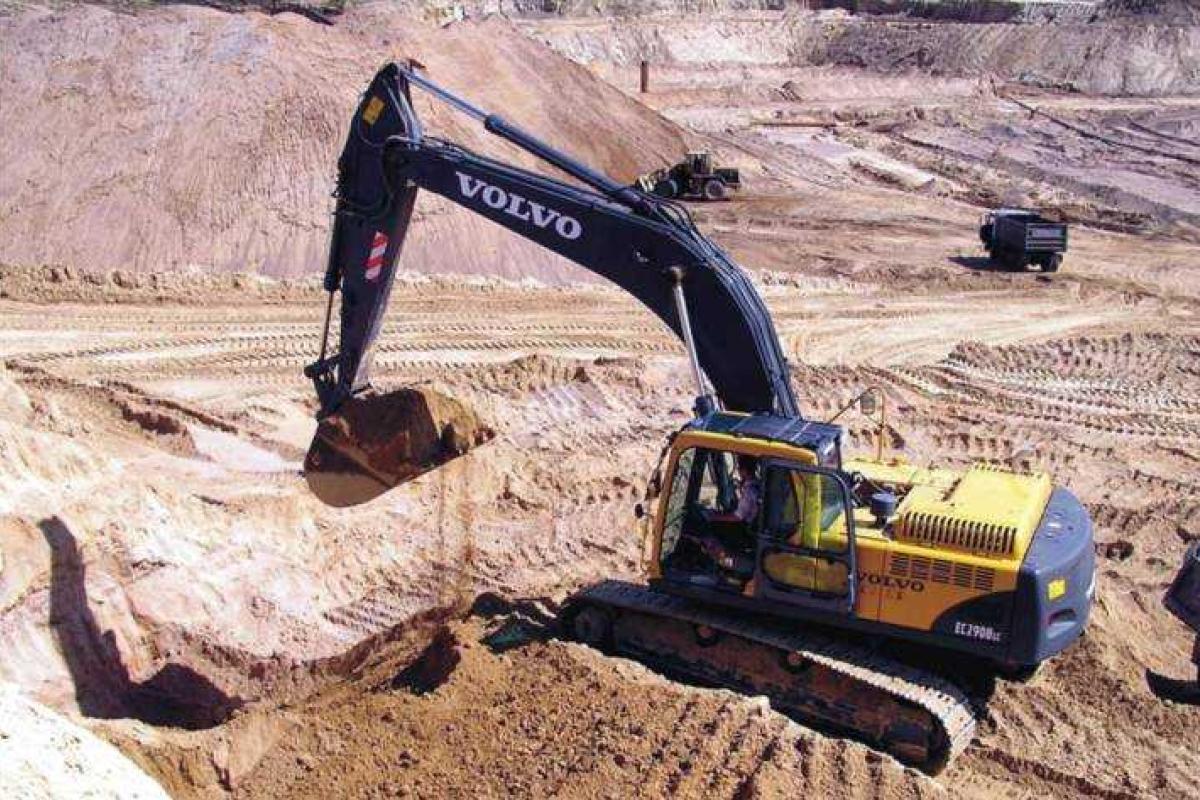 На Луганщине хотят создать льготную экономическую зону для бизнеса На Луганщине хотят создать льготную экономическую зону для бизнеса